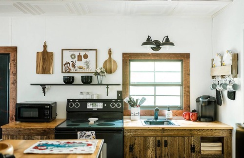 Boone Cabin | Pearl's Place: Your Cozy Cottage in the Woods