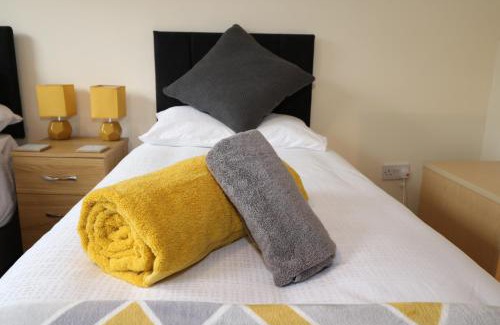 Derby House | Peartree Cottage - Derby