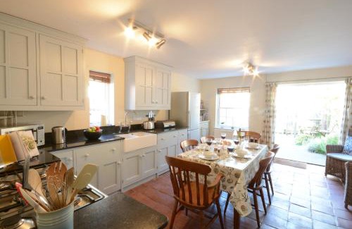 Aldeburgh House | Pebble Beach Cottage, Aldeburgh