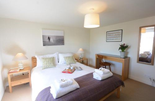 Aldeburgh House | Pebble Beach Cottage, Aldeburgh