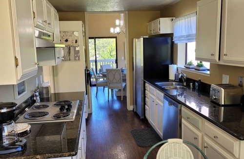 Monterey Condo | Pebble Beach Tree House Views of the Ocean Vaulted Ceilings Close to Everything