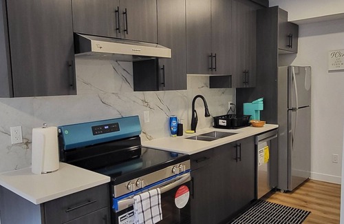 Edmonton House | Pebbles' Cozy 2Bed Basement Suite near River Valley/Downtown Edmonton