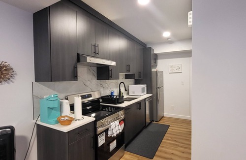 Edmonton House | Pebbles' Cozy 2Bed Basement Suite near River Valley/Downtown Edmonton