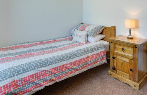 Dinas Dinlle Apartment | Pebbles in Dinas Dinlle