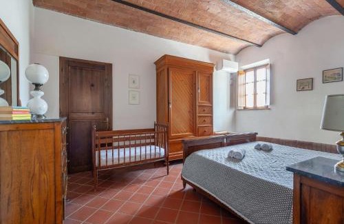 Peccioli Apartment | Peccioli Family Retreat w Fun