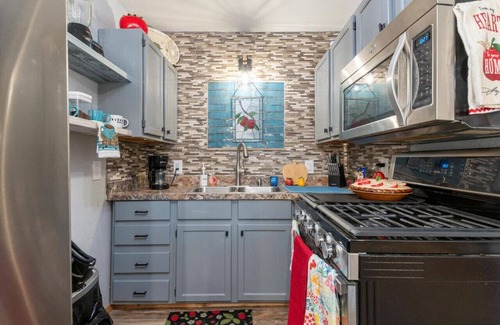Denison Apartment | Peg's Place Efficiency Apt in Denison TX