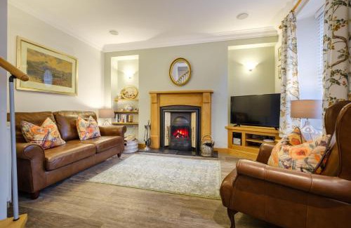 Bowness-on-Windermere House | Peg's Place