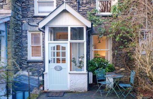 Bowness-on-Windermere House | Peg's Place