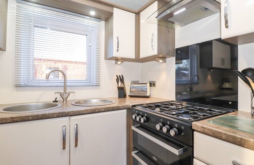 Morpeth Cottage | PEGASUS, pet friendly, character holiday cottage in Felmoor Park