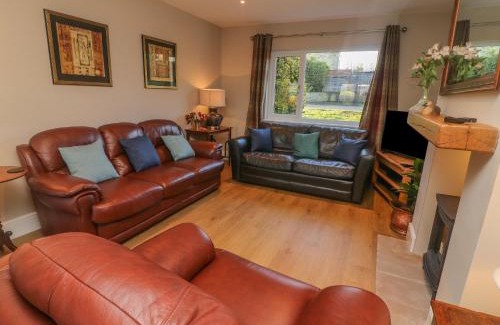 Threshfield House | Peggy's Place