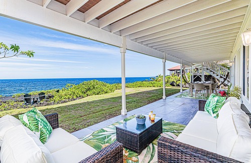 Keaau House | Pele's Paradise- Absolute Oceanfront Paradise with Air Conditioning!
