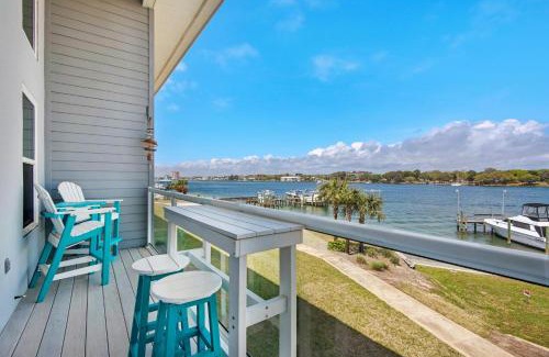Fort Walton Beach House | Pelican at Sound Side