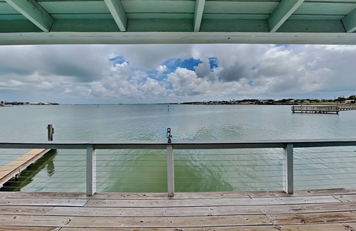 Key Allegro Condo | Pelican B'Reef | Serene Waterfront Condo + Access to Pool & Dock