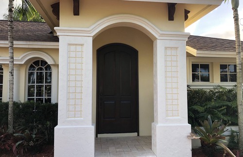 Royal Harbor House | Pelican House Royal Harbor on Naples Bay