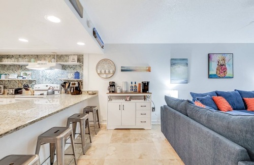 Crescent Beach Condo | Pelican Inlet E131 - The Beach Pad
