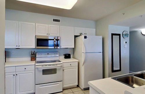Fort Walton Beach Condo | Pelican Isle by Southern Vacation Rentals