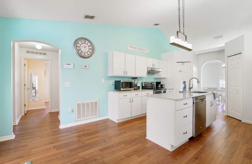 Palm Coast House | Pelican Palm - The perfect holiday stay!