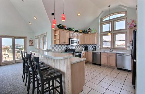 Avon House | Pelican's Pad #14-9