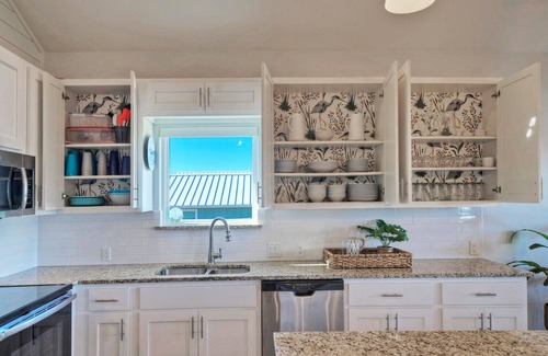 Cinnamon Shore House | Pelican's Porch by AvantStay | Private Pool, Views