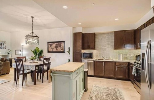 Baseline Sub Apartment | Peloton 1-Bedroom Accessible Apt