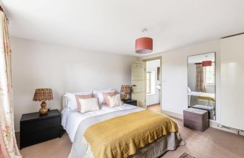 Rye House | Pelsham Farm Cottage