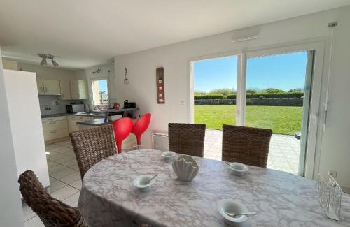 Cleder House | Pen Ar Pont