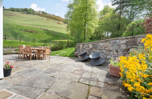 Llangollen Cottage | PEN Y BONT, pet friendly, character holiday cottage in Glyn Ceiriog