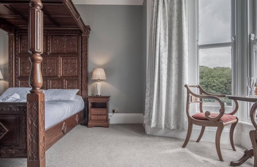 Penally Villa | Penally Manor - Luxurious Manor House - Tenby