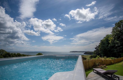 Penally Villa | Penally Manor - Luxurious Manor House - Tenby