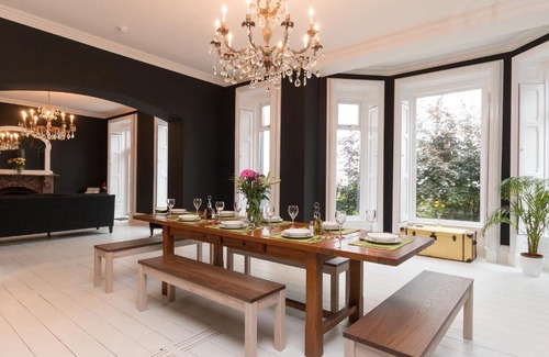 Pendine House | Pendine Manor