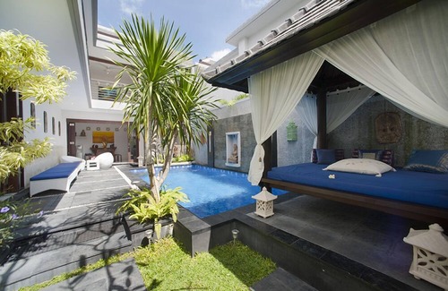 Laksmana Villa | PENELOPY VILLA 2 NEAR EAT STREET OBEROI.