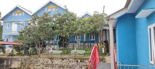 Plaosan House | Penginapan Remaja