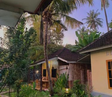 Kalibukbuk Hotel | Penginapan Sedap Malam