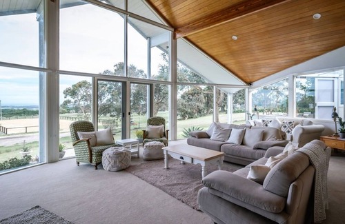 Boneo House | Peninsula Flower House