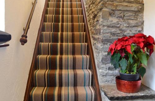 Bridgend House | Penny Croft - Uk10449
