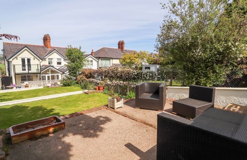 Glanwydden Cottage | Penrhyn View