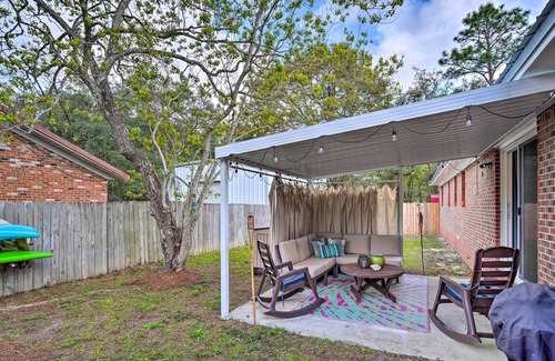 Ono Island House | Pensacola Home w/ Furnished Patio ~ 1 Mi to Bay!