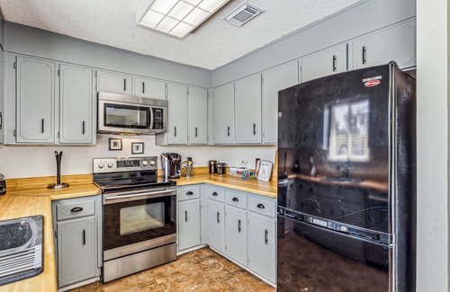 Northeast Pensacola House | Pensacola Tiki Paradise