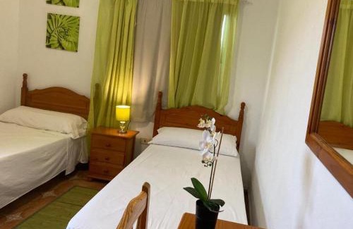 Las Hayas House | Pensión Amparo Las Hayas