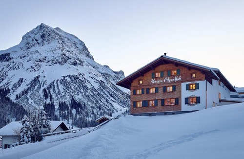 Lech am Arlberg House | Pension Alpenfluh
