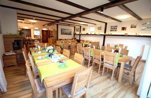 Annweiler am Trifels Bed & Breakfast | Pension Bergterrasse