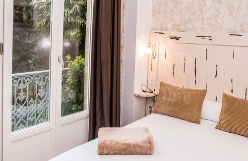 Santiago de Compostela Historic Centre House | Pension Casa da Balconada