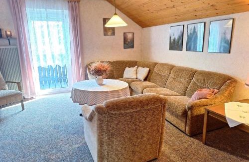 Frauenau Apartment | Pension Schneider
