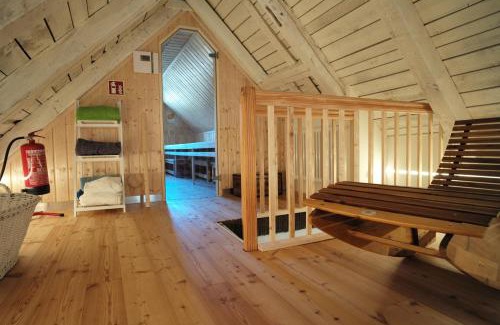 Gohren House | Pension Zum grünen Kakadu