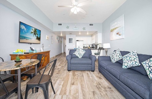 Brush - Stewarts Condo | Penthouse 1 BR Villa Direct Oceanfront Wyndham Ocean Walk Resort Daytona Beach | 1910