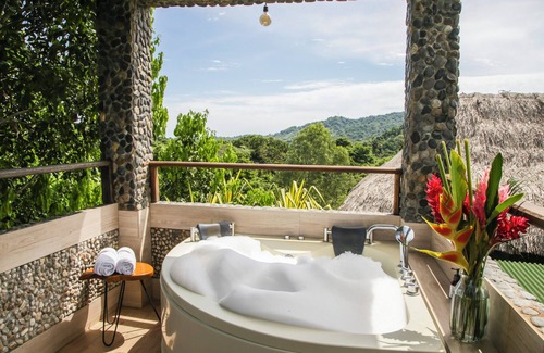 Canaveral Villa | PENTHOUSE 2 BEDROOM IN CABIN