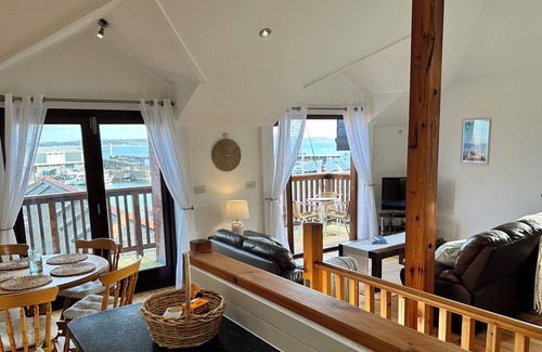 Chysauster Apartment | Penthouse 3 Harbourside Apartment with Sea Views
