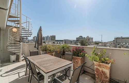Tel Aviv Apartment | Penthouse 3BR in Ben Yehuda SAFE ROOM