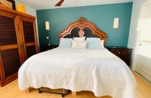Fort Myers Beach Apartment | Penthouse 6 Panoramic Ocean Views Top Floor