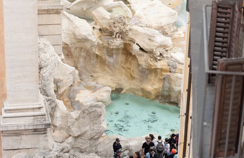 Rione II Trevi Apartment | Penthouse above Trevi Fountain and Panoramic Terrace
